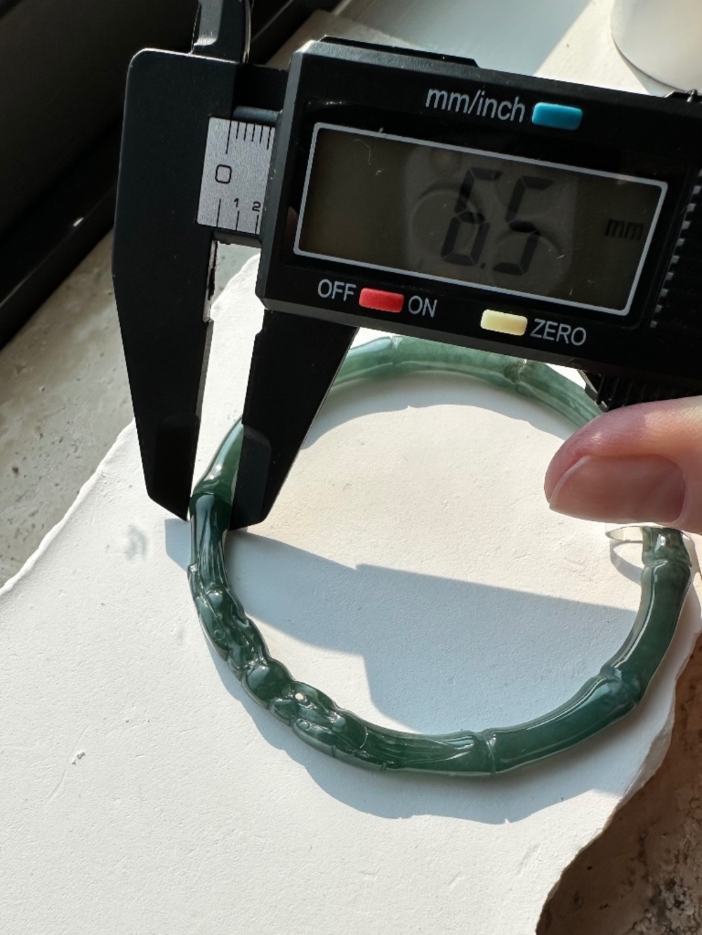 Certified Natural Grade A Guatemalan Blue Water Jadeite Dragon Bangle_Untreated - Picture 10 of 11